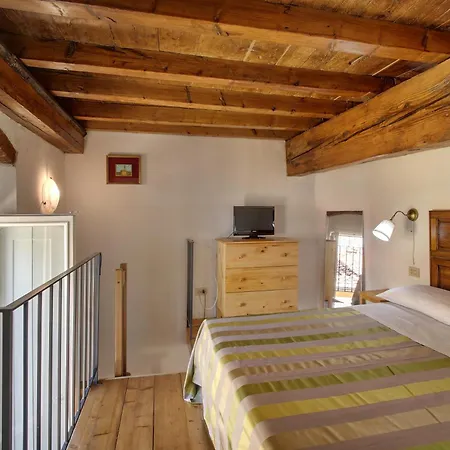 Piazza Goldoni * Florencie