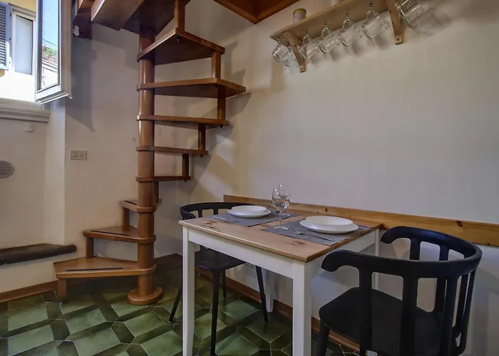 Piazza Goldoni Appartamento *